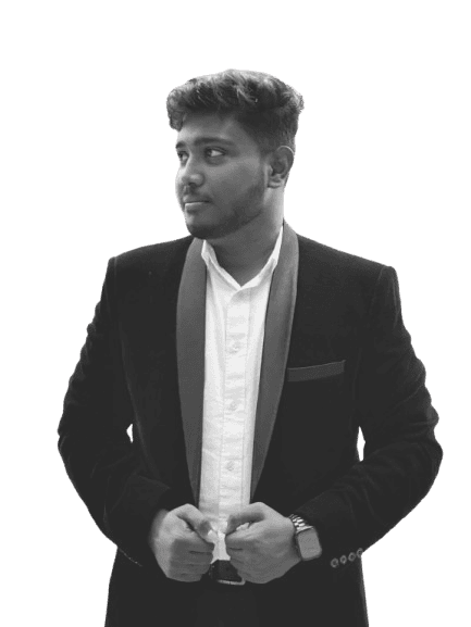 Akil's headshot alternate